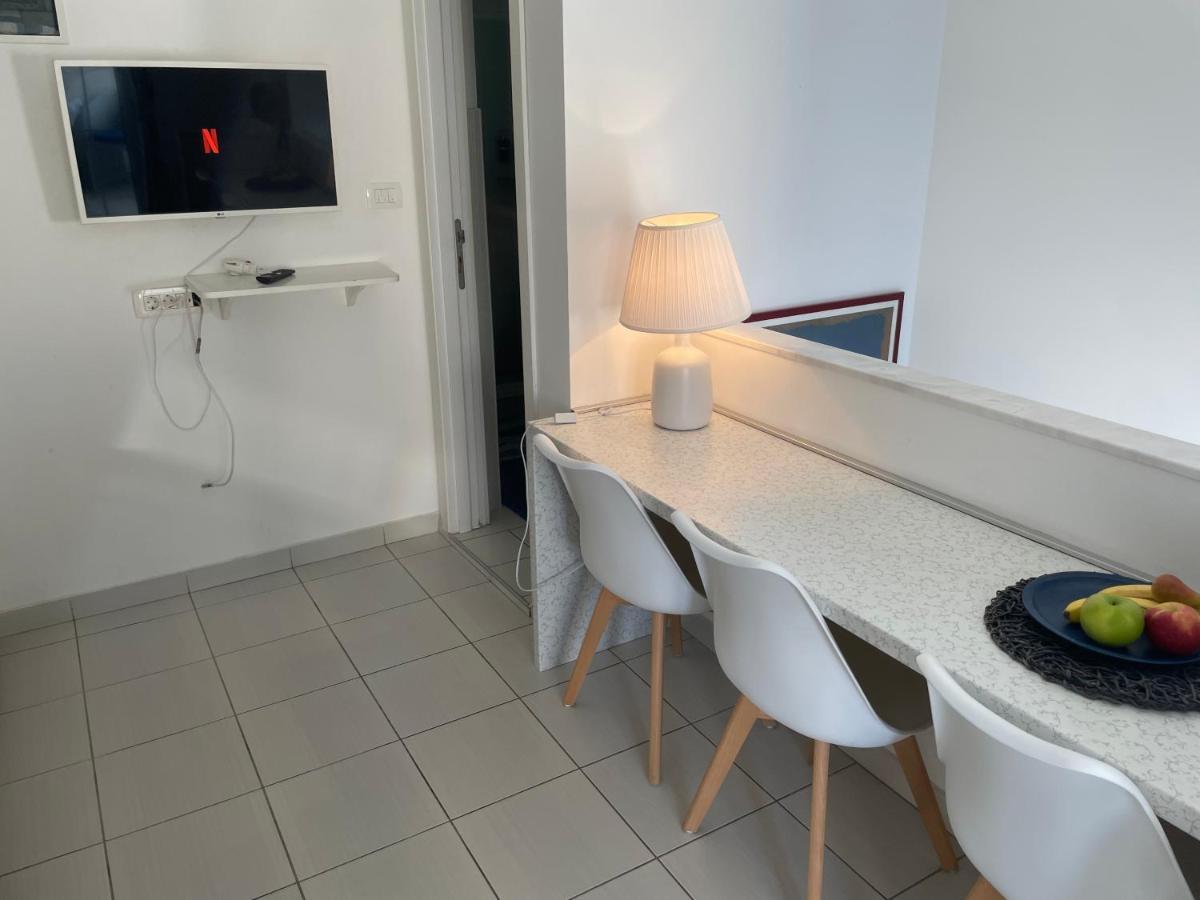 Apartment L.A. Tivat Buitenkant foto