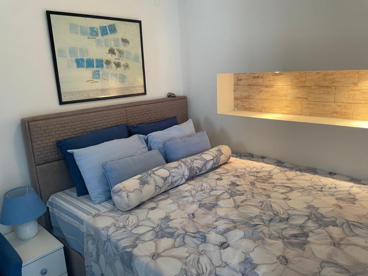 Apartment L.A. Tivat Buitenkant foto